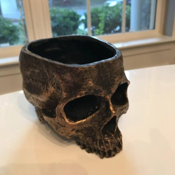 Halloween Skull Candy Dish - Deep Skull Head Halloween Candy Bowl Holder - Picture 1 of 2
